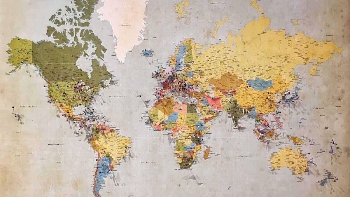 How to Scrape Google Maps Data with Python and an API